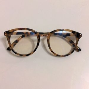 Urban Outfitters blue light blocking glasses